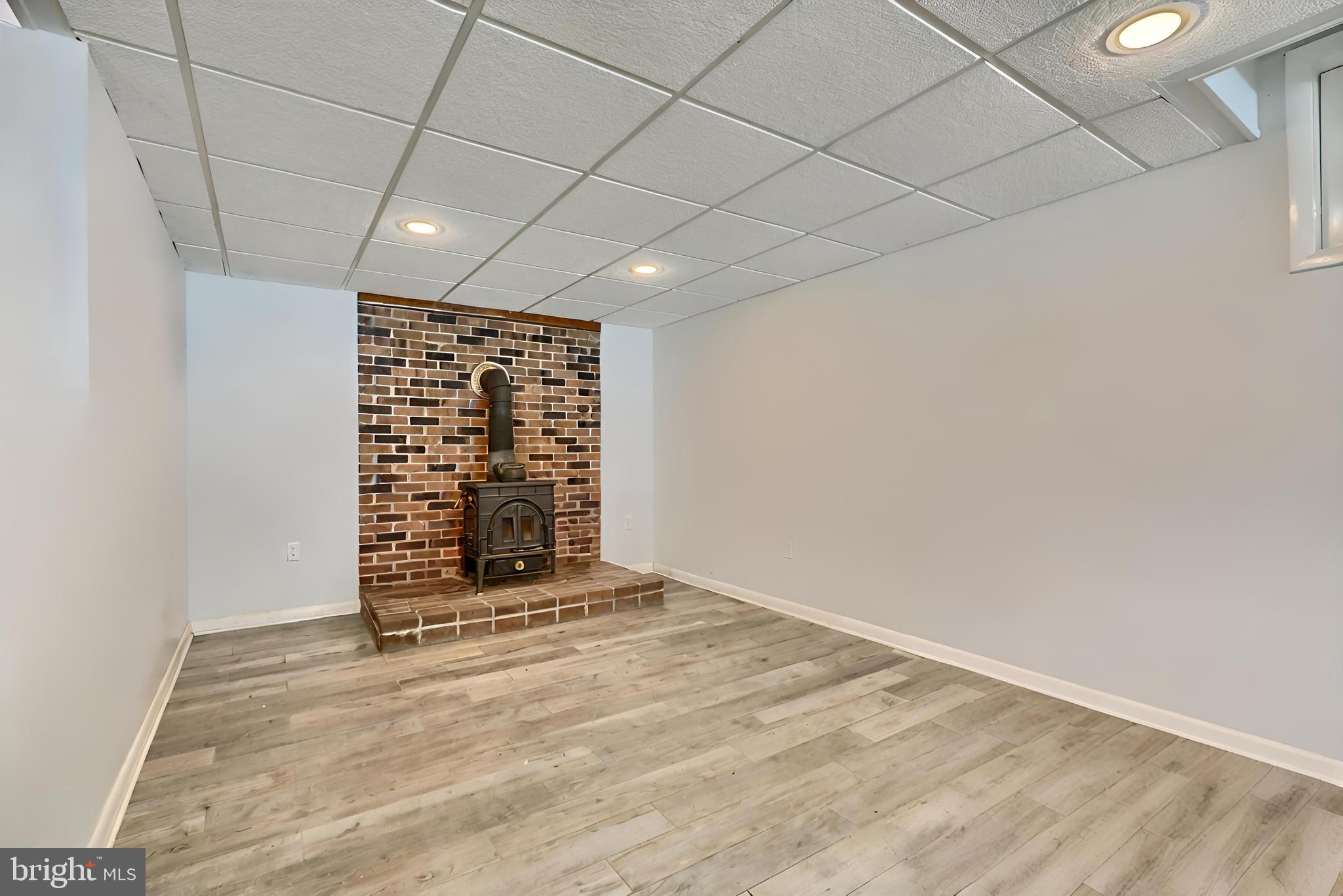 13264 Hunt Ridge Road Ellicott City, MD 21042 - Photo 26 of 42 Gallery Image 26
