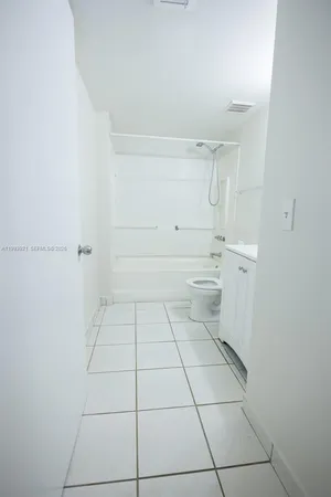 $2,000 | 14920 Southwest 82nd Lane, Unit 12104, Miami, FL 33193