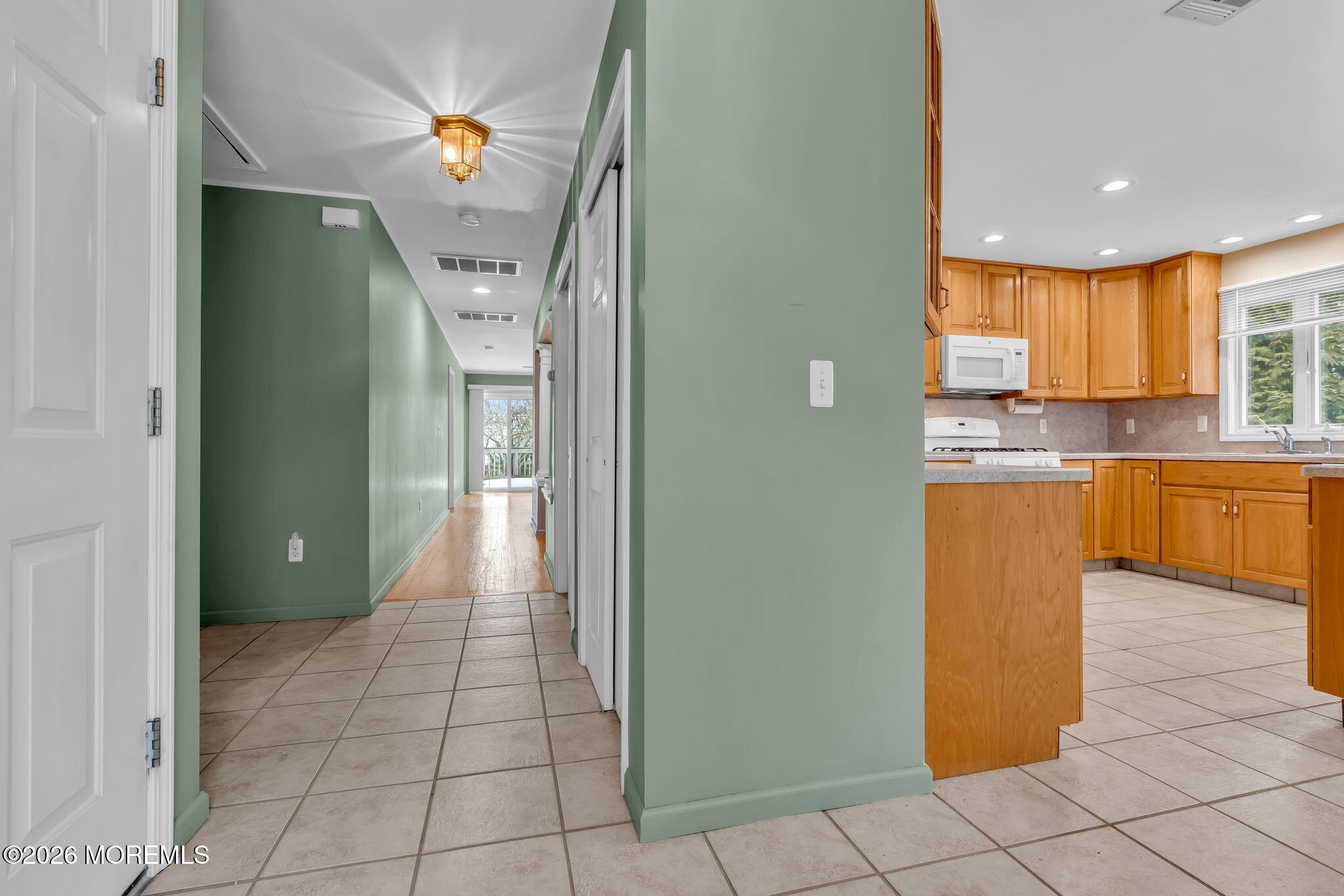 1208 Rue Avenue, Unit A Point Pleasant, NJ 08742 - Photo 4 of 25 10-web-or-mls-DSC03937
