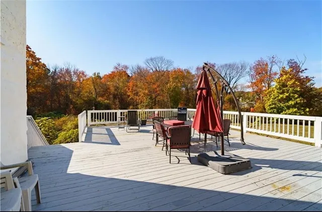 $222,900 | 494 Woonasquatucket Avenue, Unit 111, North Providence, RI 02911