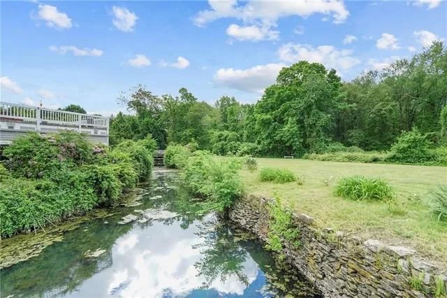 $222,900 | 494 Woonasquatucket Avenue, Unit 111, North Providence, RI 02911