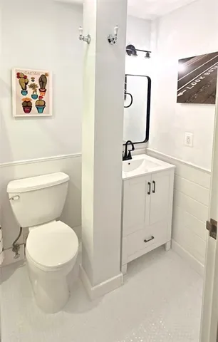 $222,900 | 494 Woonasquatucket Avenue, Unit 111, North Providence, RI 02911