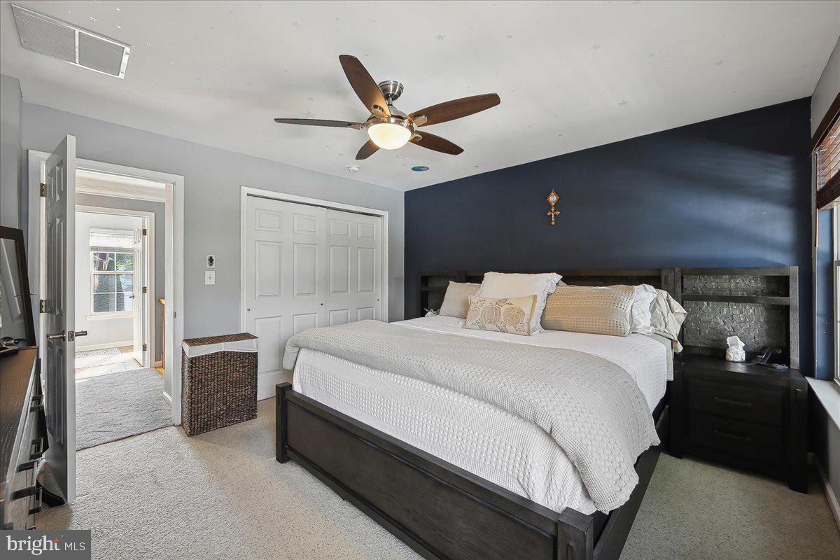 1 Clydesdale Drive Burlington, NJ 08016 - Photo 22 of 35