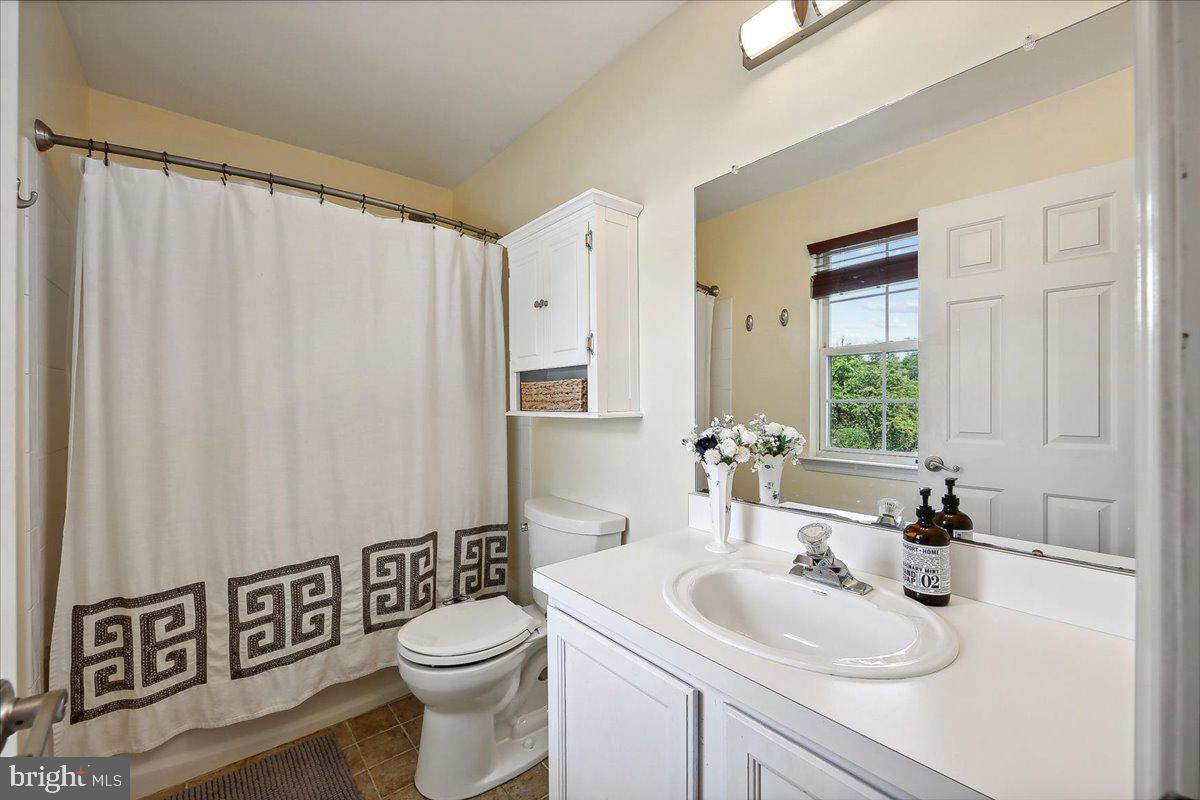 1 Clydesdale Drive Burlington, NJ 08016 - Photo 23 of 35