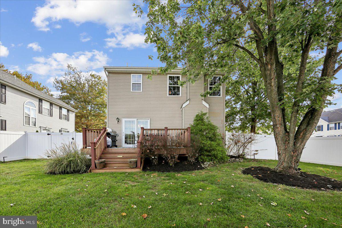 1 Clydesdale Drive Burlington, NJ 08016 - Photo 34 of 35