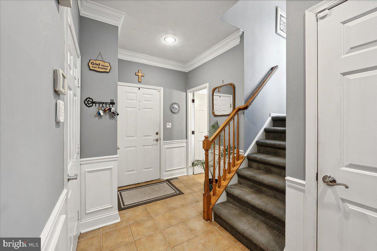 1 Clydesdale Drive Burlington, NJ 08016 - Photo 5 of 35