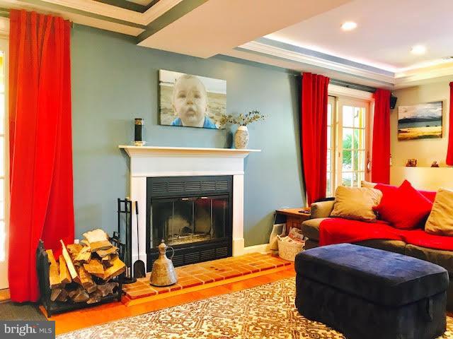 2982 Friends Road Annapolis, MD 21401 - Photo 15 of 30 Family Room (New Fire Place)