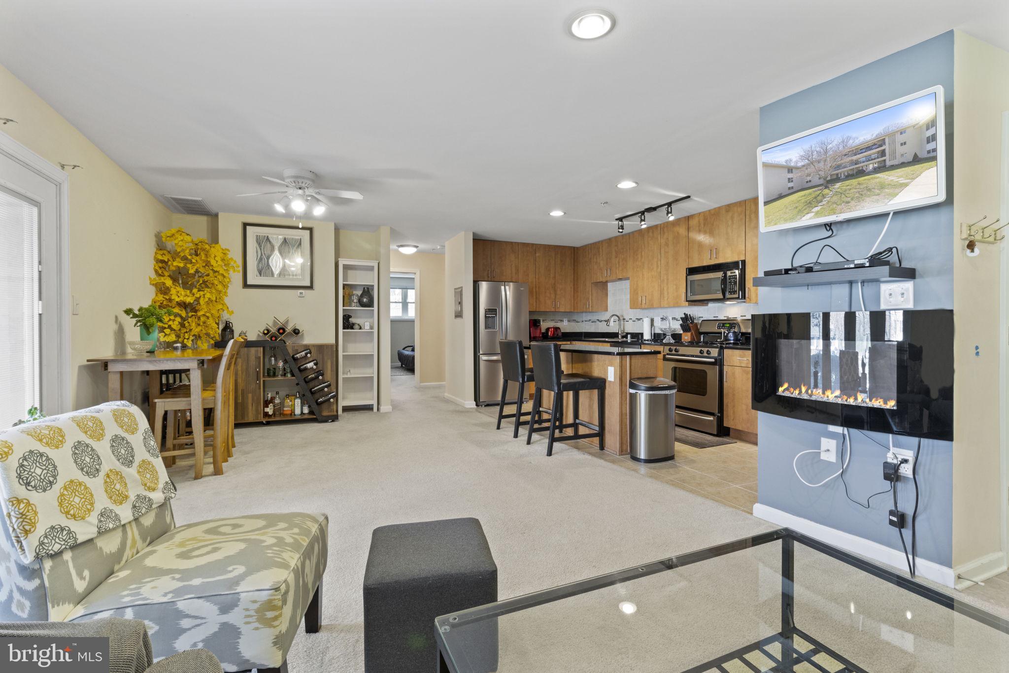 1004 Primrose Road, Unit 103 Annapolis, MD 21403 - Photo 4 of 37 Gallery Image 4