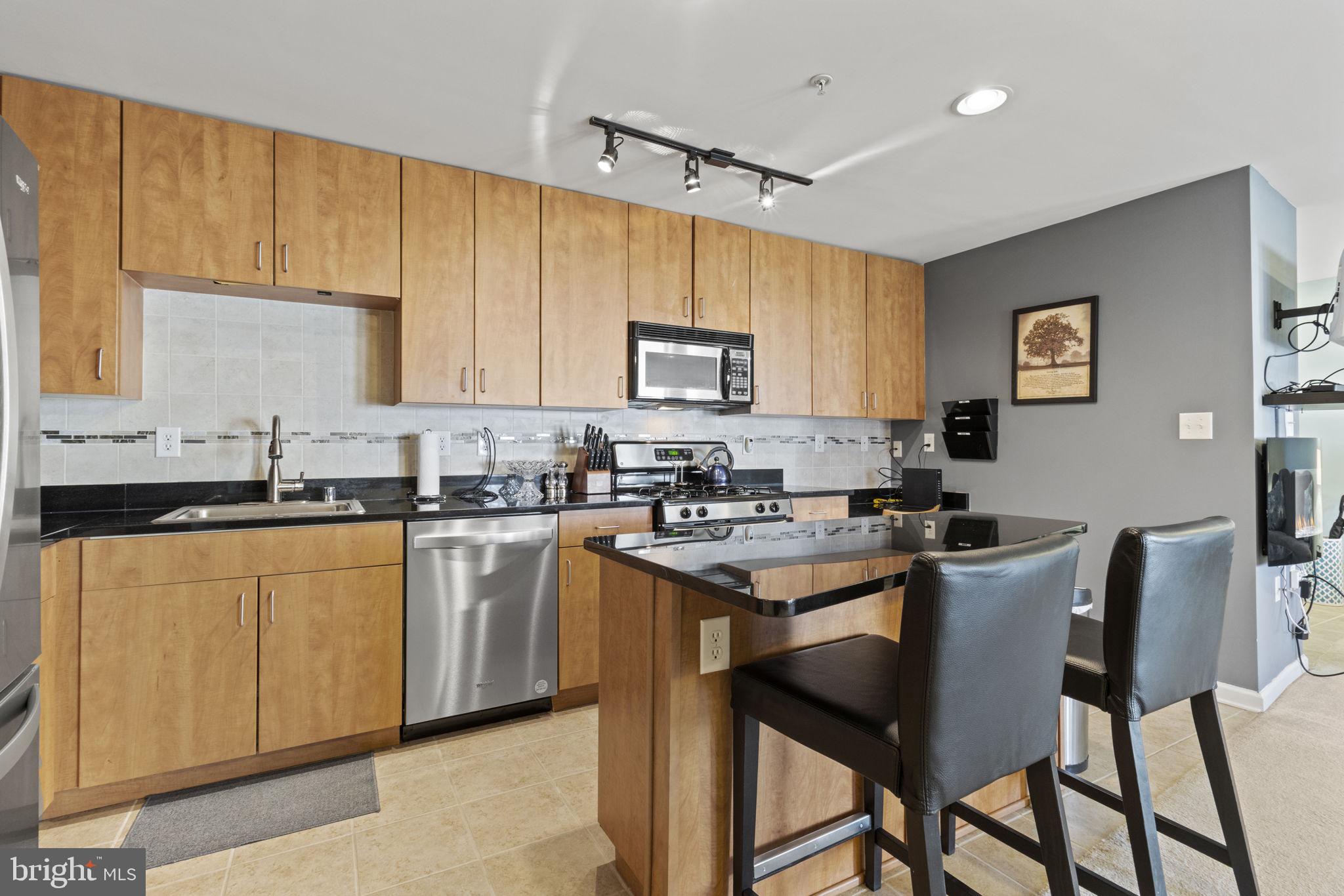 1004 Primrose Road, Unit 103 Annapolis, MD 21403 - Photo 7 of 37 Gallery Image 7