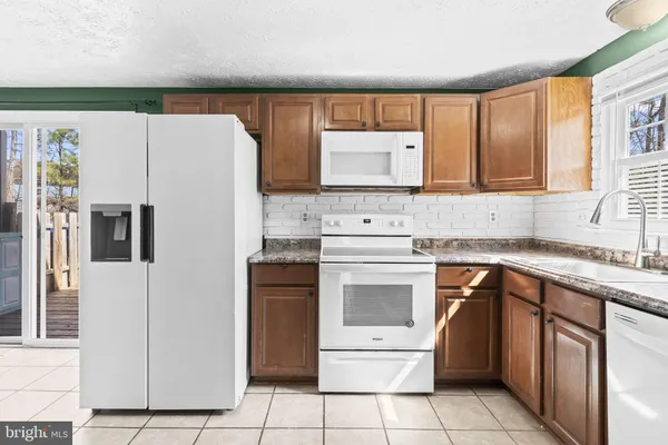 $2,195 | 4817 Kingfisher Court, Waldorf, MD 20603