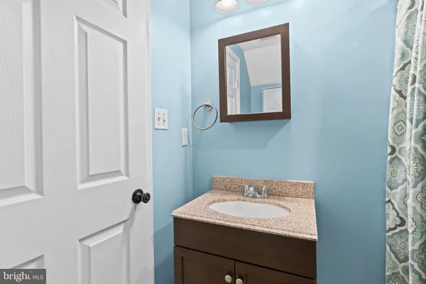 $2,195 | 4817 Kingfisher Court, Waldorf, MD 20603