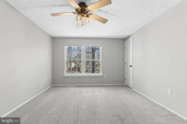 $2,195 | 4817 Kingfisher Court, Waldorf, MD 20603