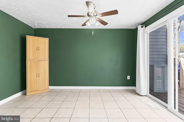 $2,195 | 4817 Kingfisher Court, Waldorf, MD 20603