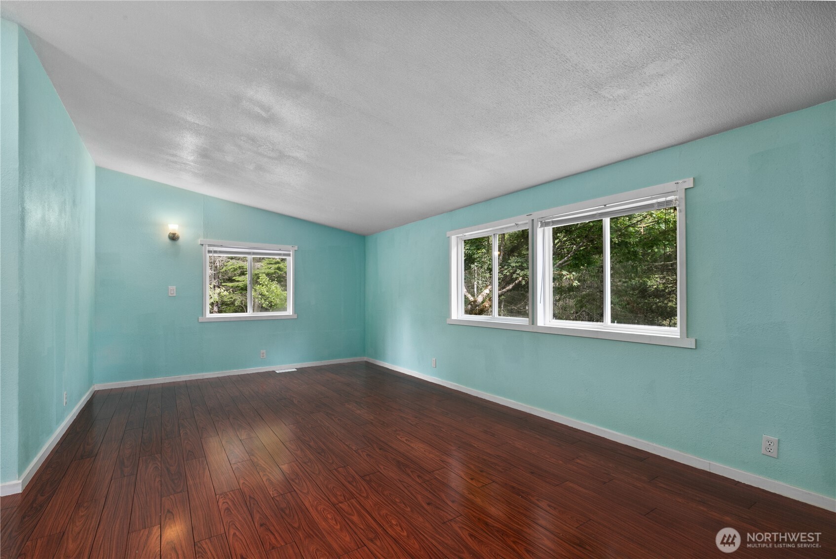 40 East Crimson Peak Road Belfair, WA 98528 - Photo 11 of 39 Gallery Image 11