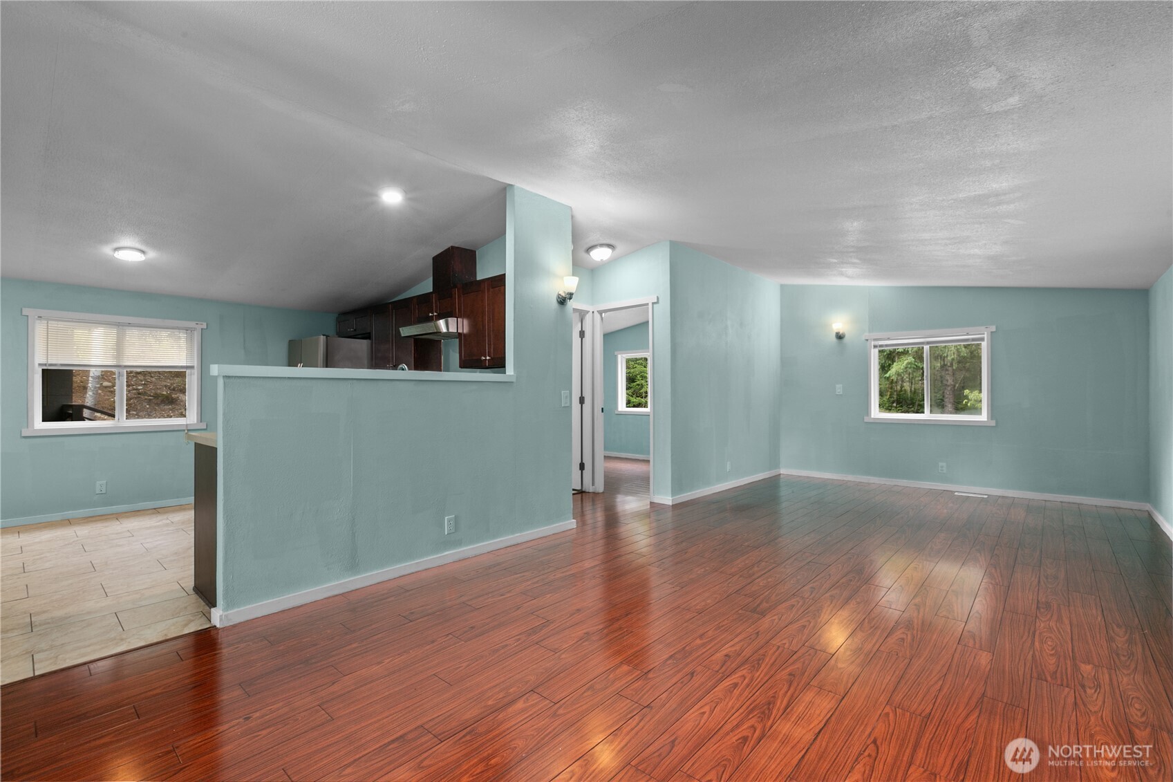 40 East Crimson Peak Road Belfair, WA 98528 - Photo 12 of 39 Gallery Image 12
