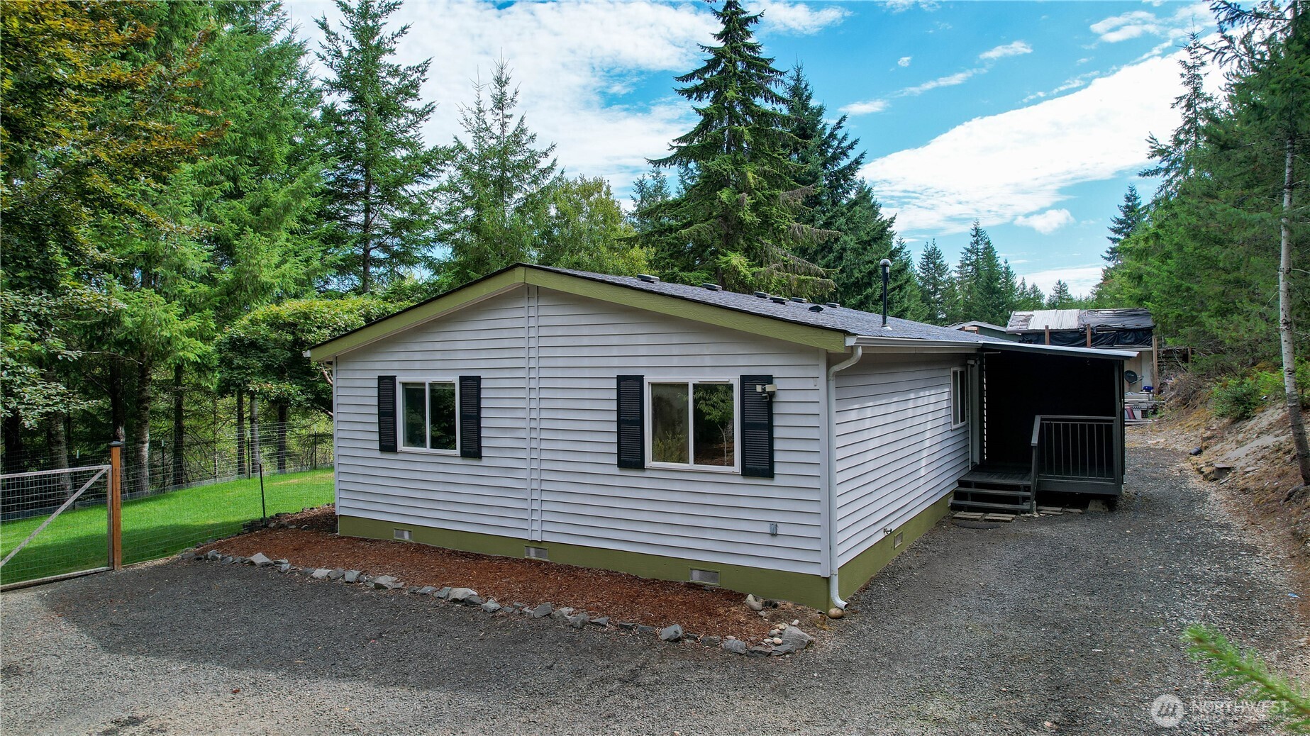 40 East Crimson Peak Road Belfair, WA 98528 - Photo 31 of 39 Gallery Image 31