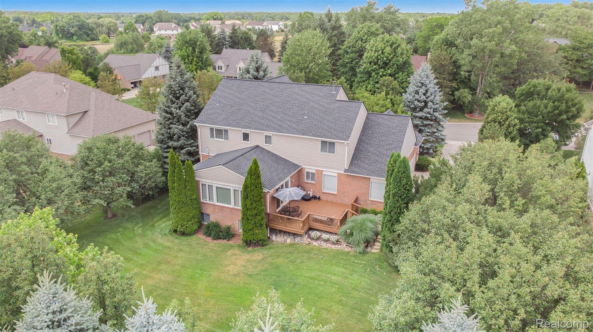 79 Oakbridge Drive Rochester, MI 48306 - Photo 40 of 46 DJI_0208-2.jpg