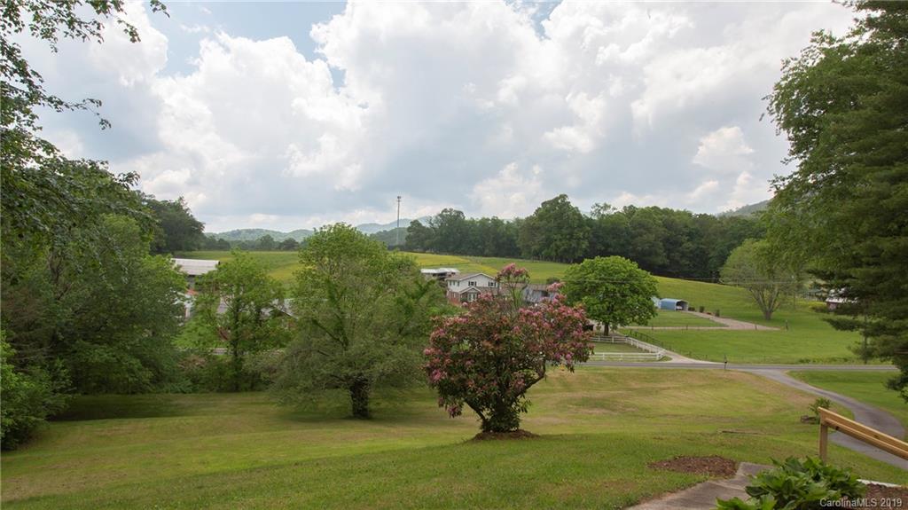 68 Cathey Road Candler, NC 28715 - Photo 4 of 14 Gallery Image 4