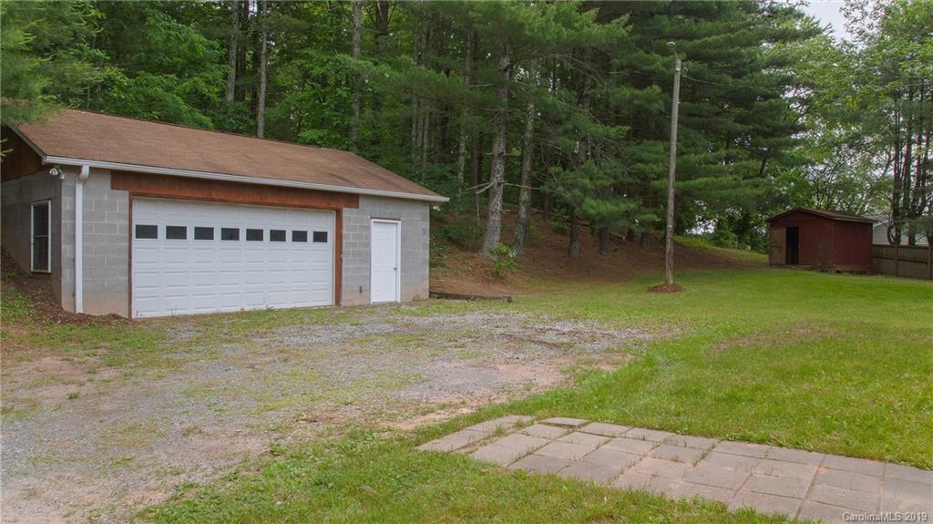 68 Cathey Road Candler, NC 28715 - Photo 5 of 14 Gallery Image 5