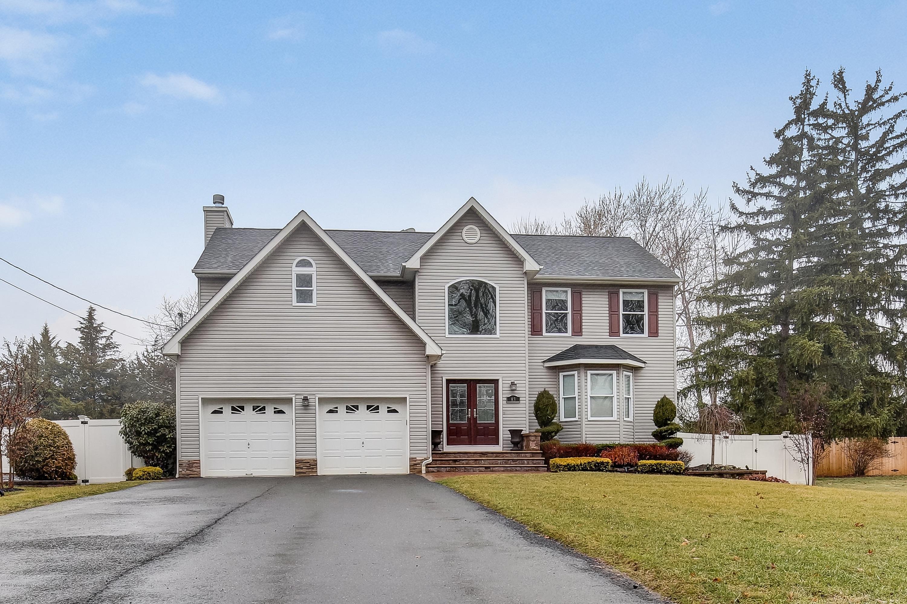 83 Aberdeen Road Matawan, NJ 07747 - Photo 3 of 35 B86D0B85-B68D-400D-A09D-30DC73B9FA44