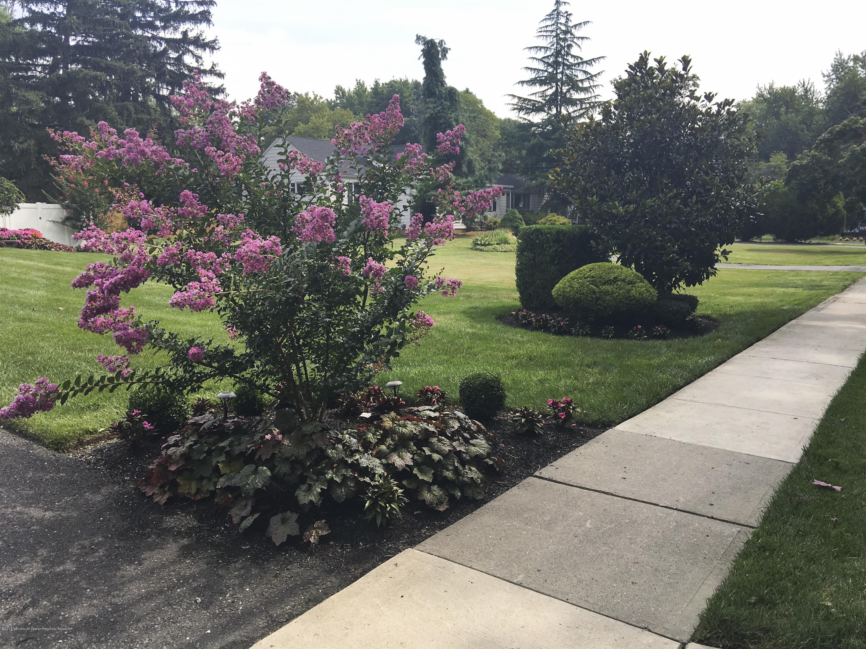 83 Aberdeen Road Matawan, NJ 07747 - Photo 30 of 35 030_Front Path