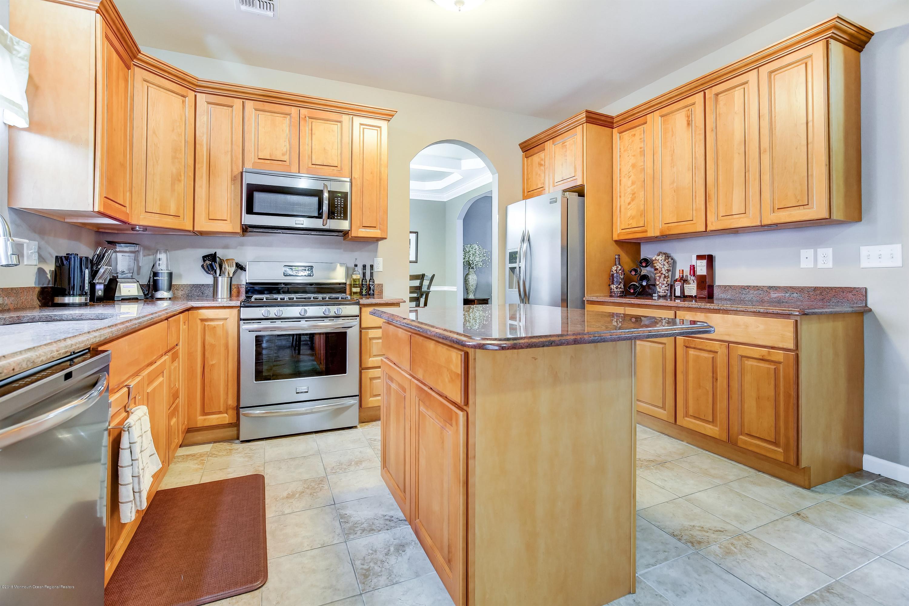 83 Aberdeen Road Matawan, NJ 07747 - Photo 8 of 35 008_Kitchen