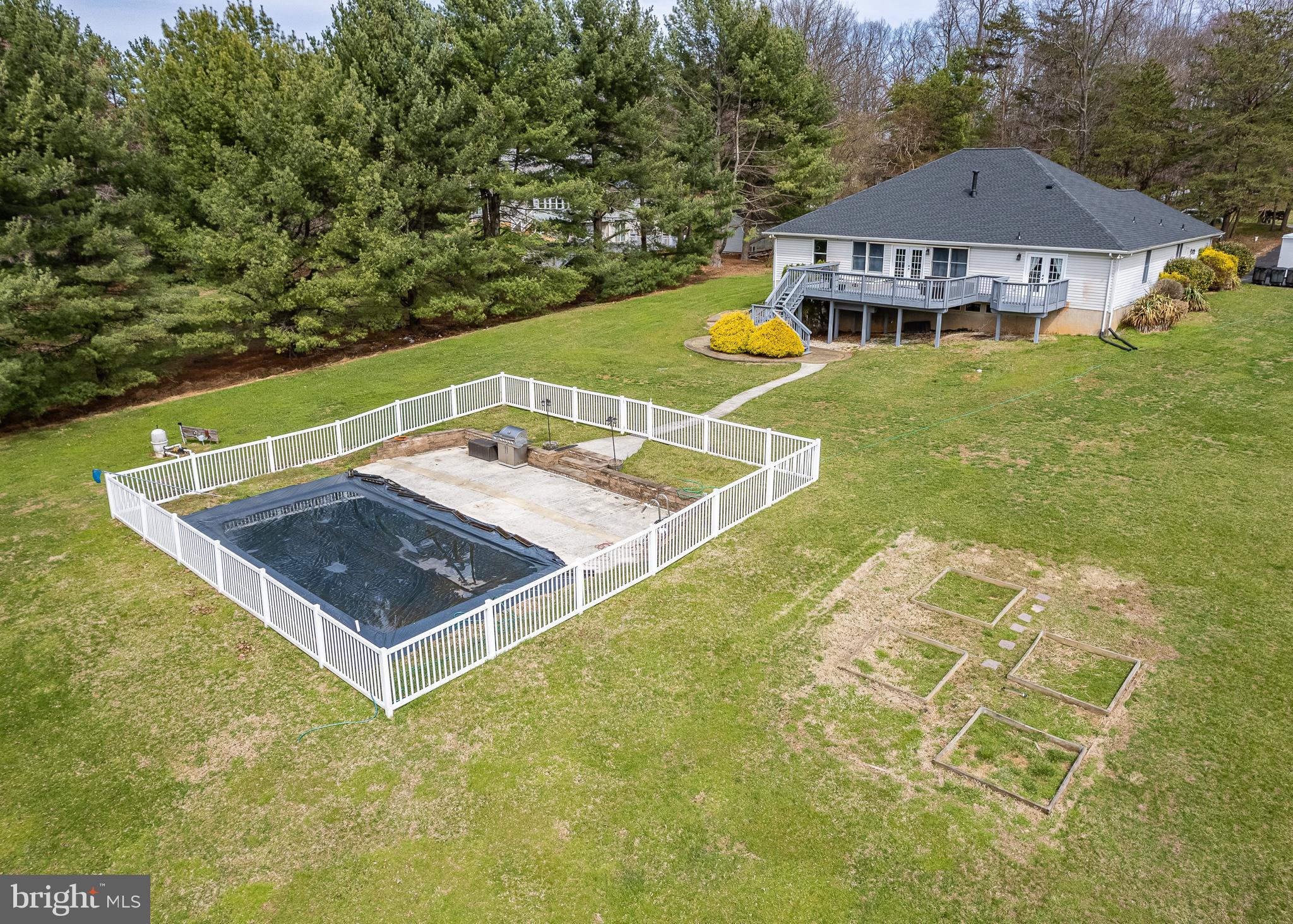 316 Delight Meadows Road Reisterstown, MD 21136 - Photo 45 of 48 Completely fenced in pool