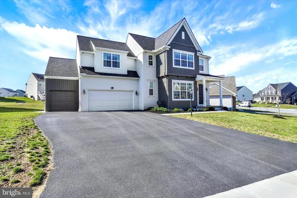 $595,000 | 245 Hollyhock Drive, Manchester, PA 17345