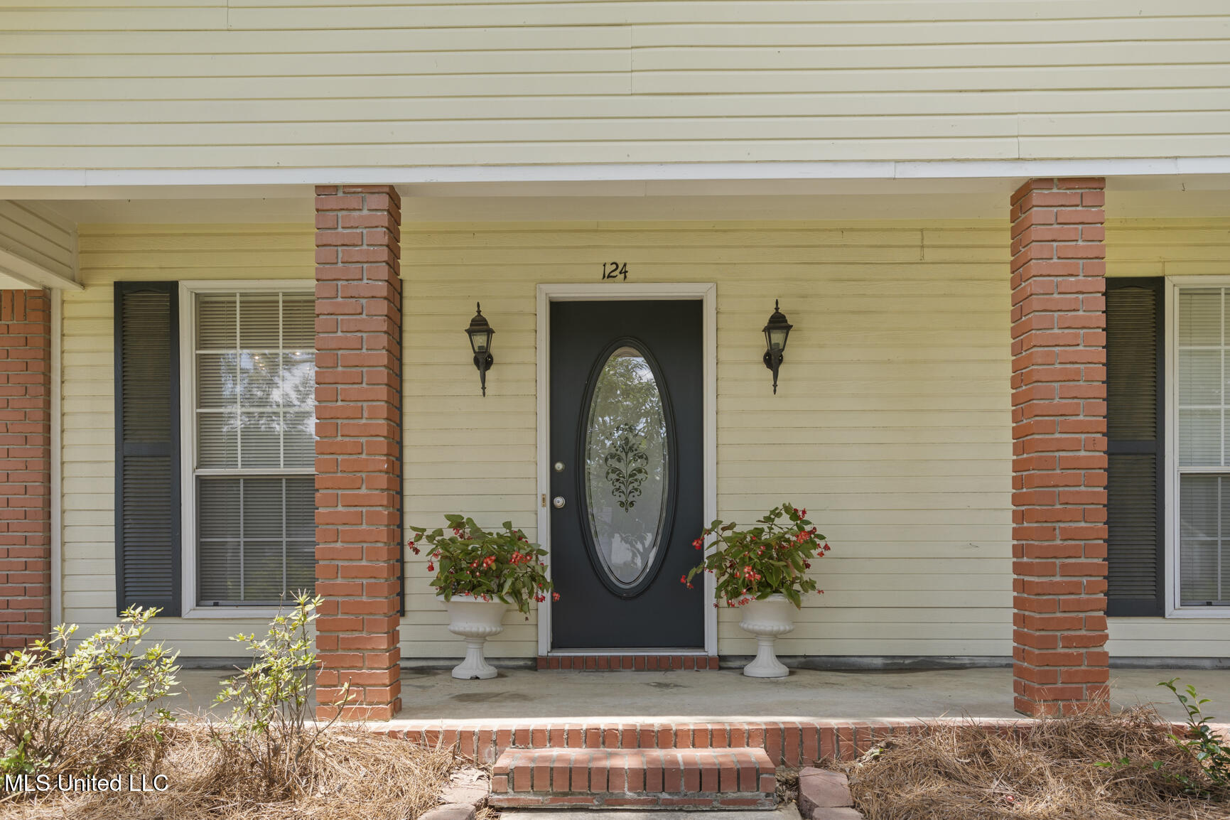 124 Azalea Circle Madison, MS 39110 - Photo 4 of 20 124 Azalea-5