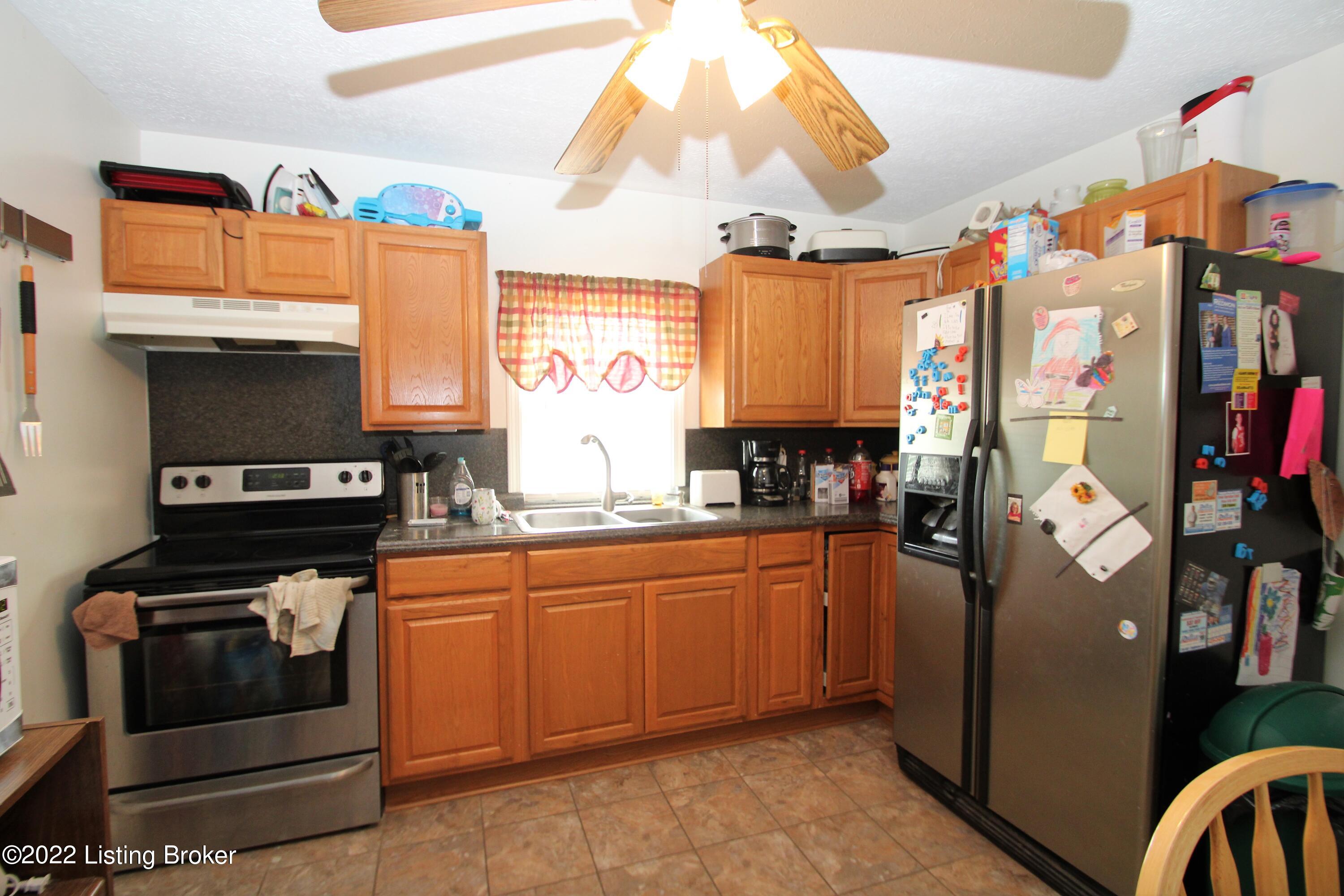 8594 Cropper Road Pleasureville, KY 40057 - Photo 5 of 16 IMG_3356