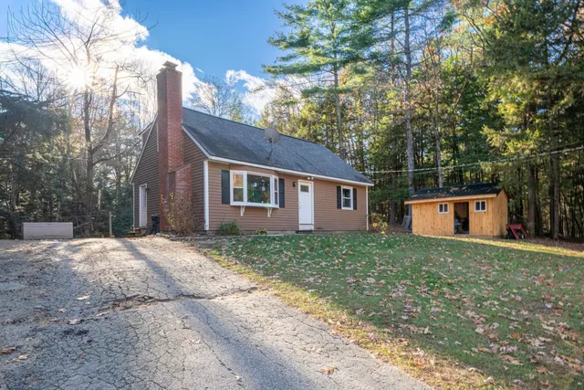 $400,000 | 143 Tanglewood Drive, Henniker, NH 03242