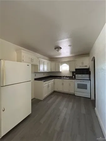 $399,000 | 401 North Bethel Street, Roma, TX 78584