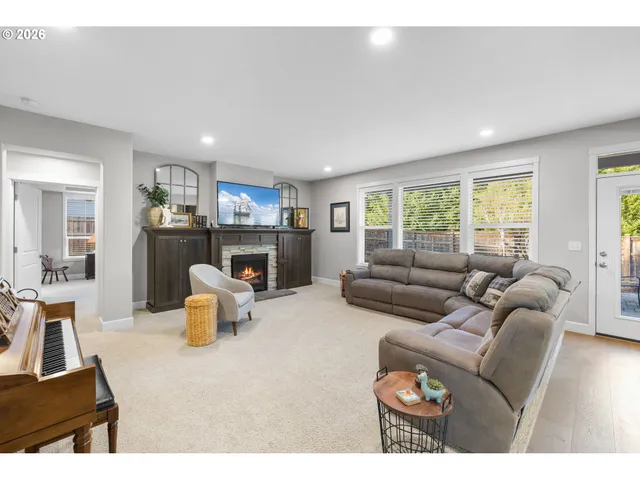 $725,000 | 16710 Northeast 98th Street, Vancouver, WA 98682