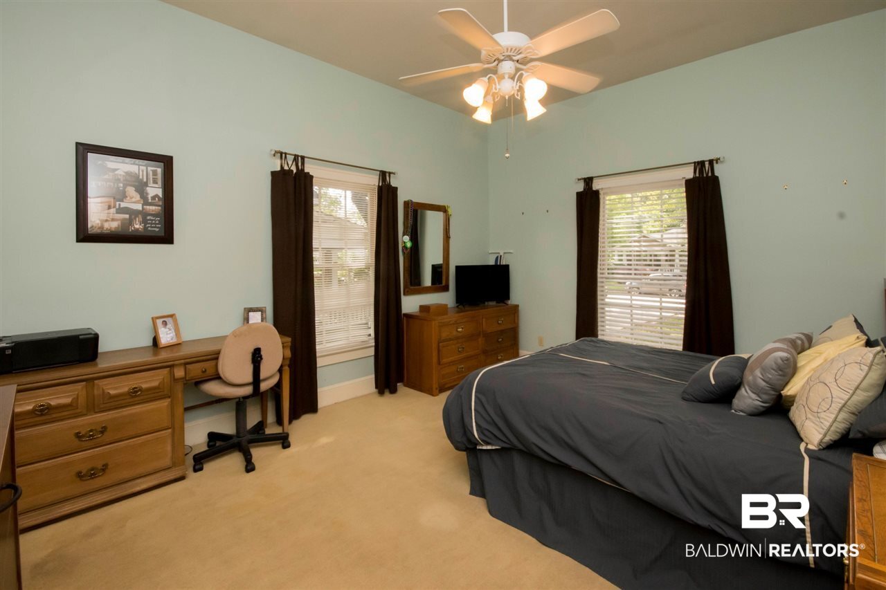 220 Hazel Street Mobile, AL 36607 - Photo 23 of 36