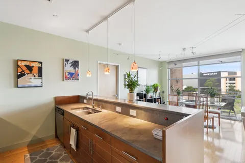 $625,000 | 33 North Water Street, Unit 505, Norwalk, CT 06854