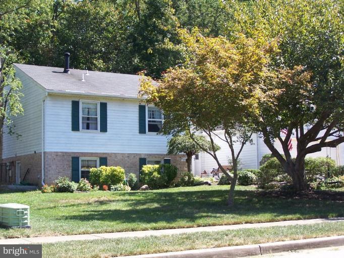 8305 Crown Court Road Alexandria, VA 22308 - Photo 25 of 25 Exterior #5
