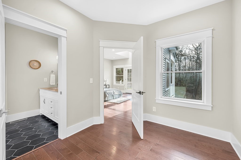 1201 General Knox Road Russell, MA 01071 - Photo 14 of 39 Gallery Image 14
