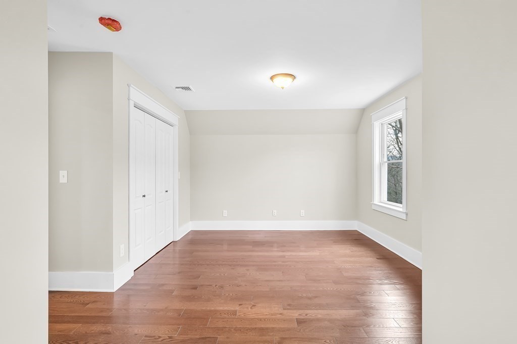 1201 General Knox Road Russell, MA 01071 - Photo 25 of 39 Gallery Image 25