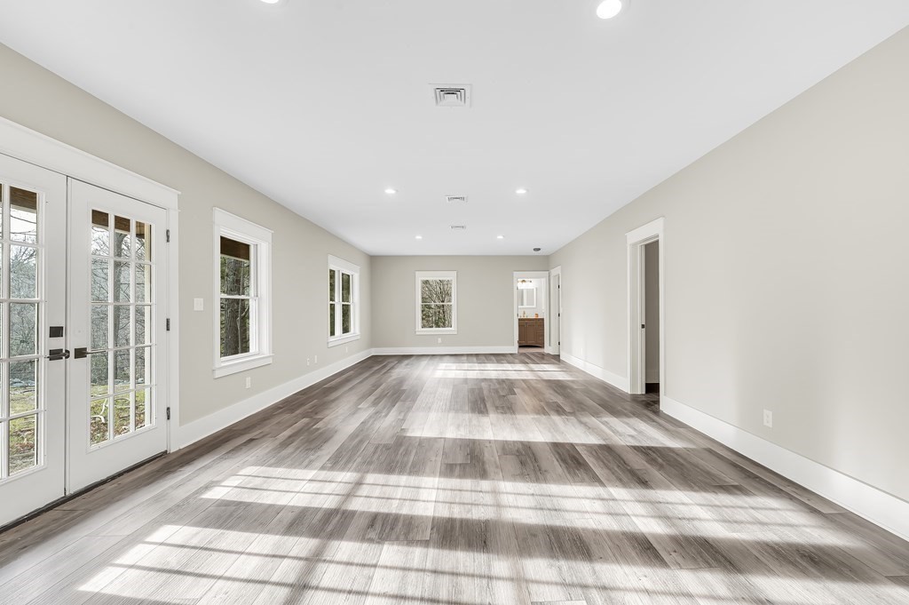 1201 General Knox Road Russell, MA 01071 - Photo 30 of 39 Gallery Image 30