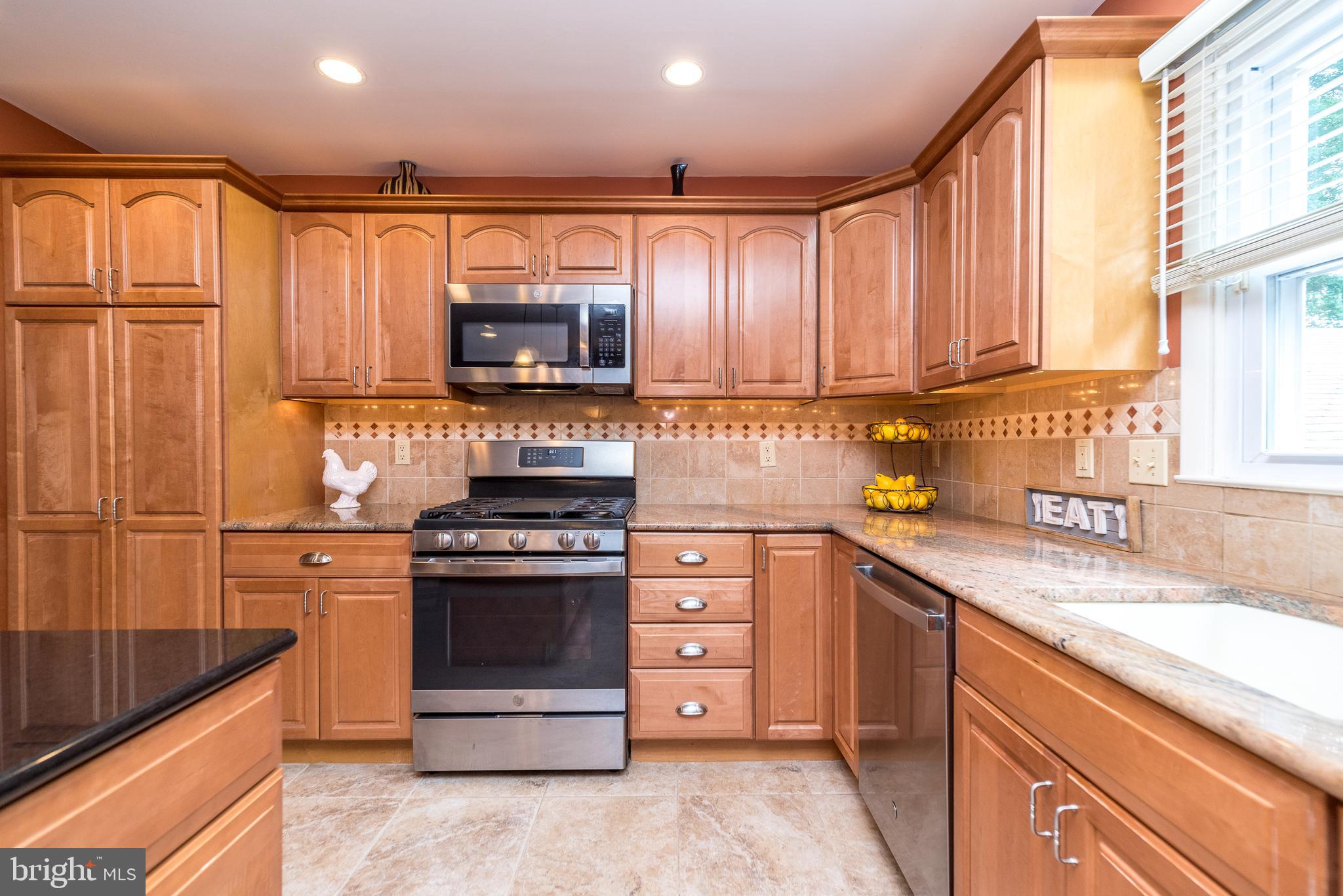 1649 Dublin Road Dresher, PA 19025 - Photo 13 of 63 Kitchen