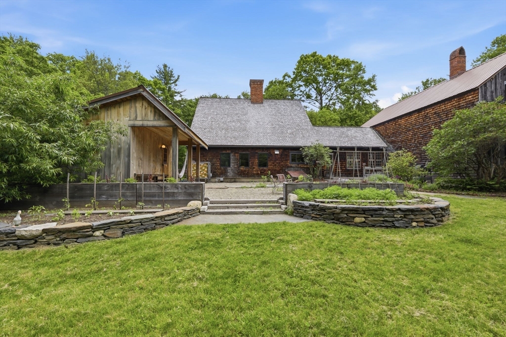 54 Meetinghouse Road Pelham, MA 01002 - Photo 14 of 42