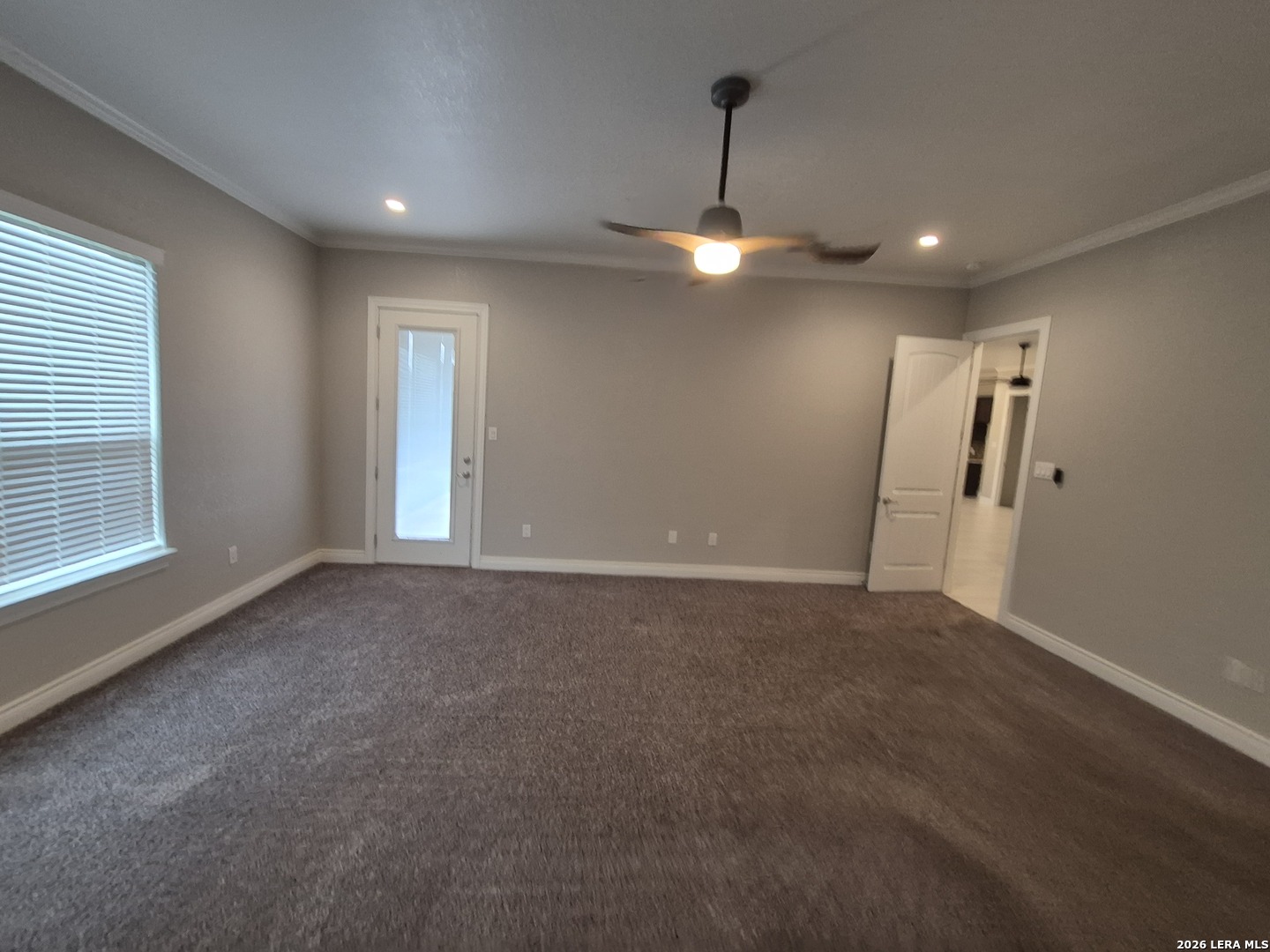 4815 Viewcrest Road San Antonio, TX 78217 - Photo 13 of 28