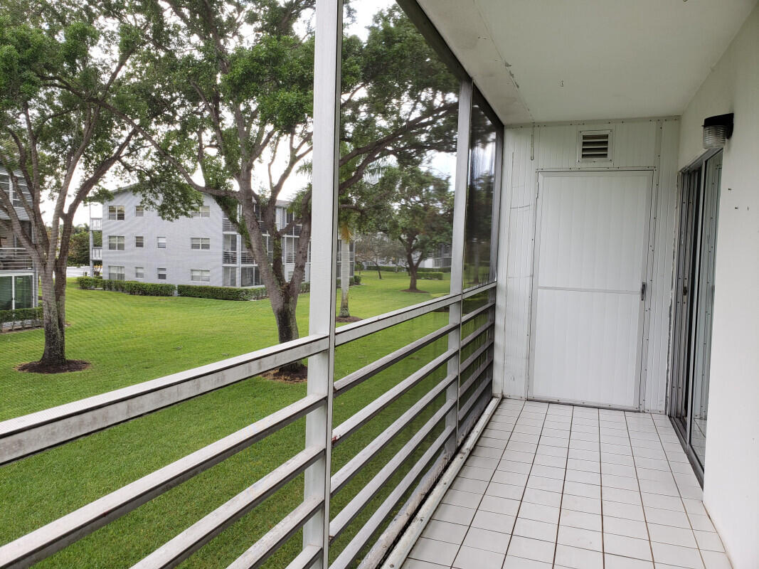 225 Suffolk F Boca Raton, FL 33434 - Photo 14 of 24 storageclosetonpatiojpg