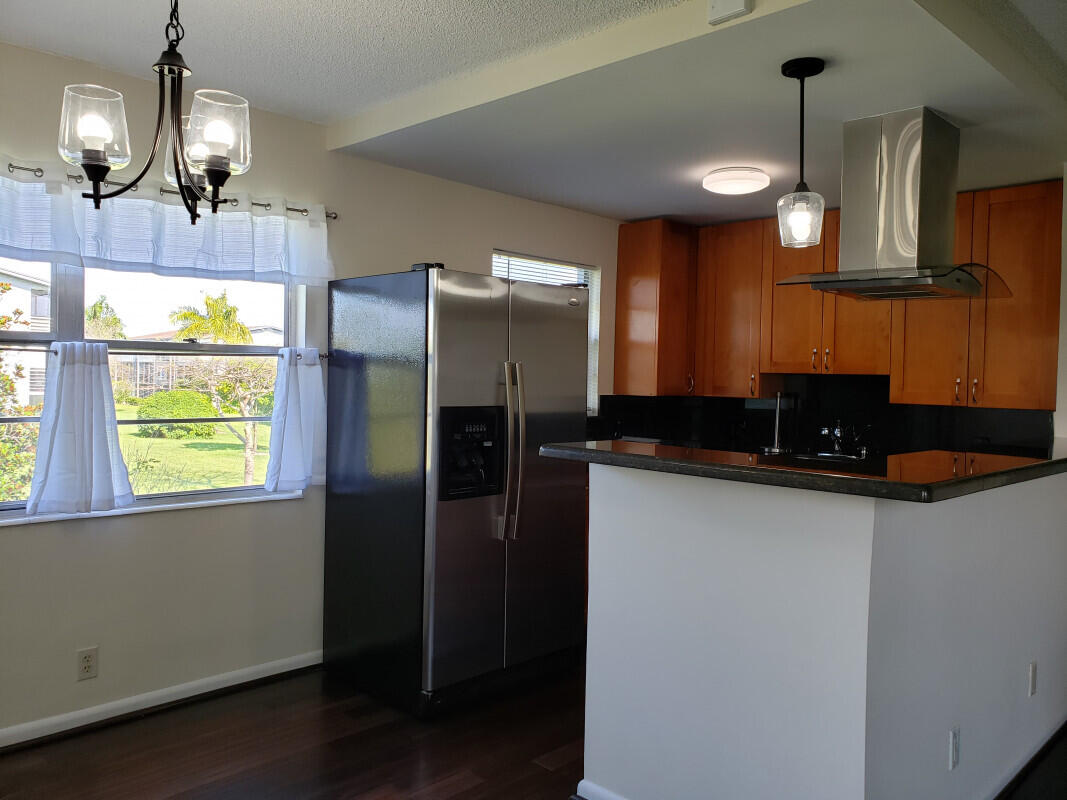 225 Suffolk F Boca Raton, FL 33434 - Photo 8 of 24 kitch3jpg - Copy