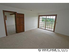 190 Kings Grant Road, Unit 211 Rutherfordton, NC 28139 - Photo 7 of 12