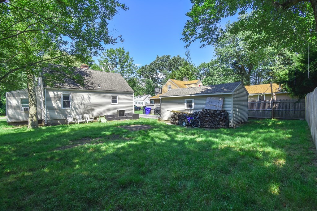 105 Quaker Road Springfield, MA 01118 - Photo 31 of 31