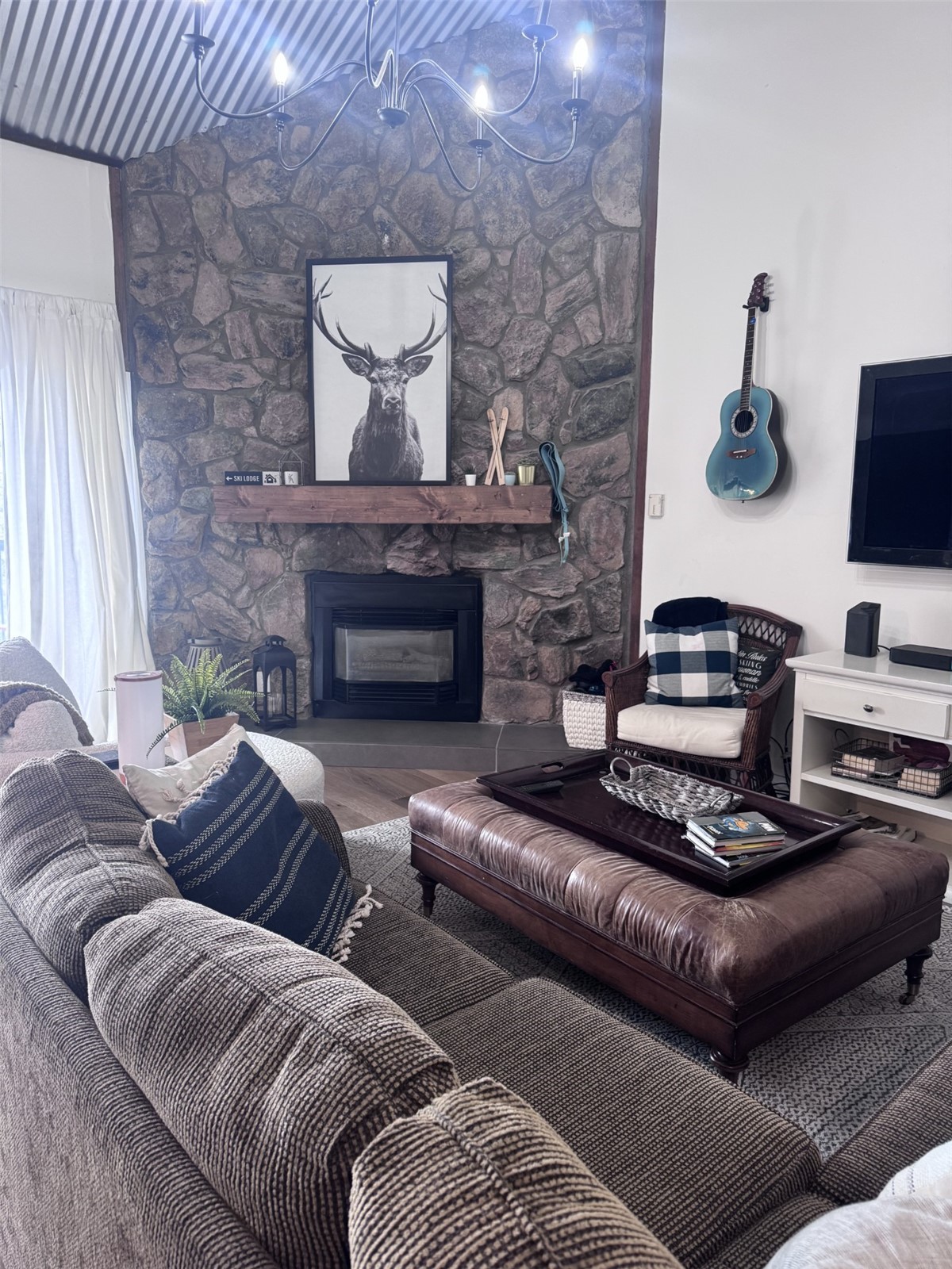 325 Four Oclock Road, Unit A303 Breckenridge, CO 80424 - Photo 3 of 4 Gallery Image 3