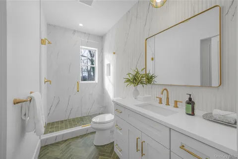 $1,700,000 | 41 Betsy Brown Road, Port Chester, NY 10573