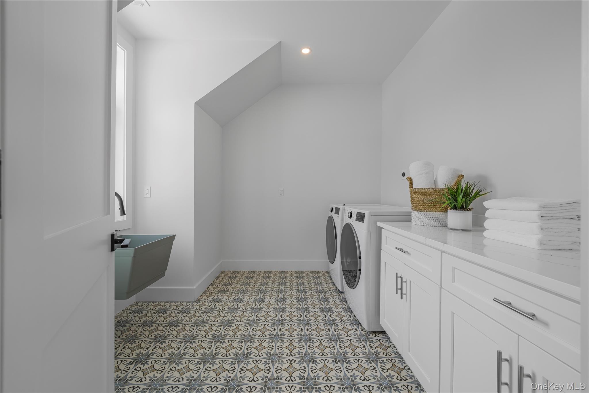 41 Betsy Brown Road Port Chester, NY 10573 - Photo 26 of 27