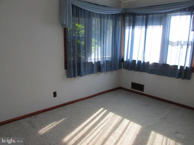 1380 Mapledale Road Elizabethtown, PA 17022 - Photo 7 of 43